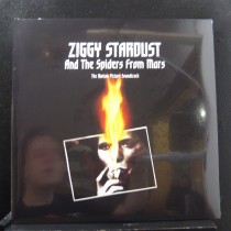 LP ZIGGY STARDUST SPIDERS FROM MARS DAVID BOWIE  825646113699